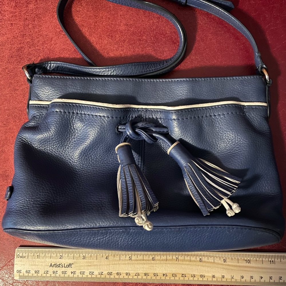 Cole Haan Blue Tassel Purse. Adj straps, Leather